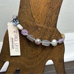 NWT Free Spirit Peyote Bird Purple & Silver Beaded Stretchy Bracelet Pearl